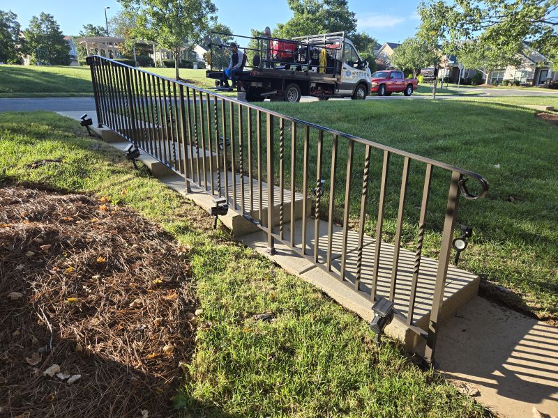 Aluminum Twisted Picket — Bronze