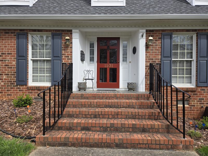 Aluminum with Flair + Lambs Tongue