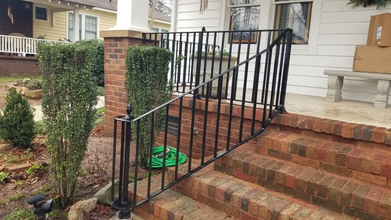 Molded Iron with Roll + Finial