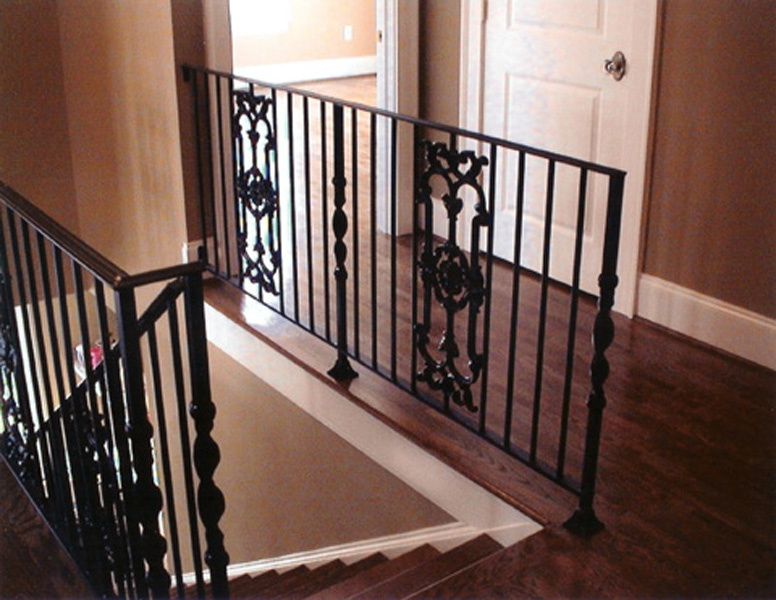 Victorian Twisted Post